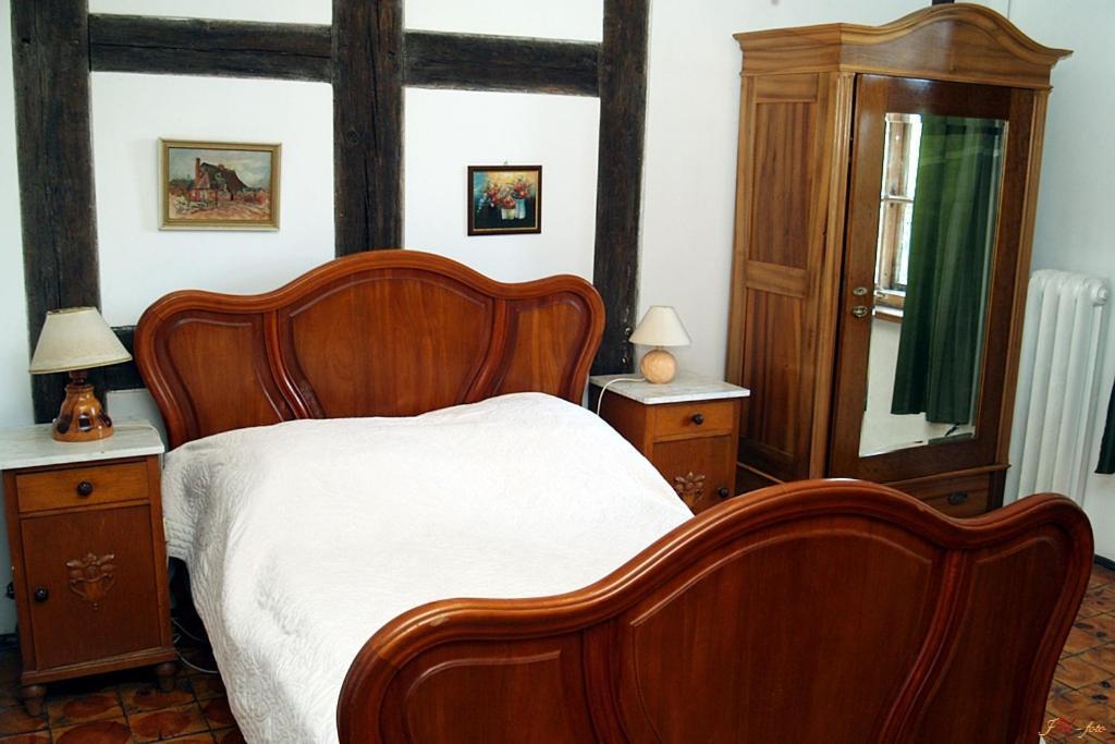 Cichy Dwor Hotel Manowo Bagian luar foto